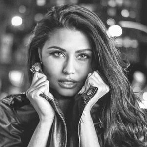 Meet your Posher, Lidia